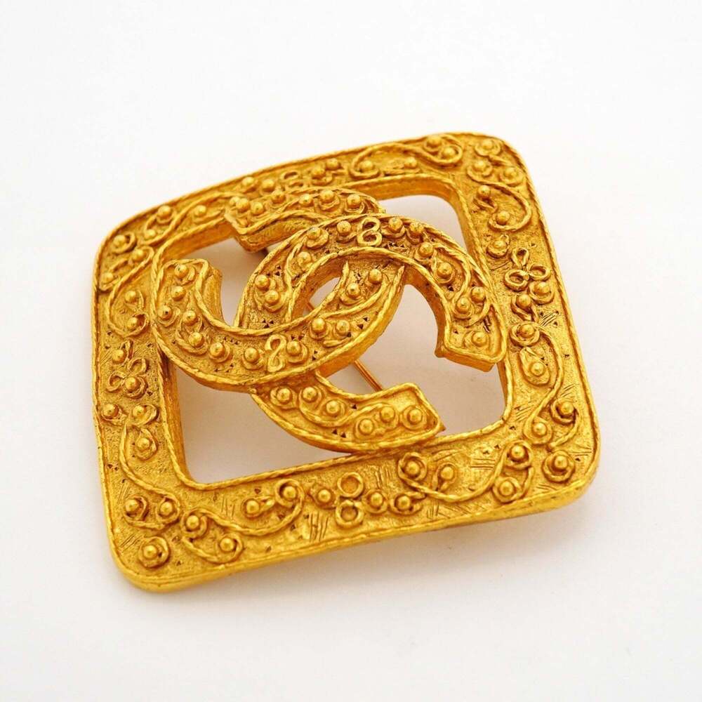 CHANEL Gold Diamond Logo Brooch - Picture 2 of 8